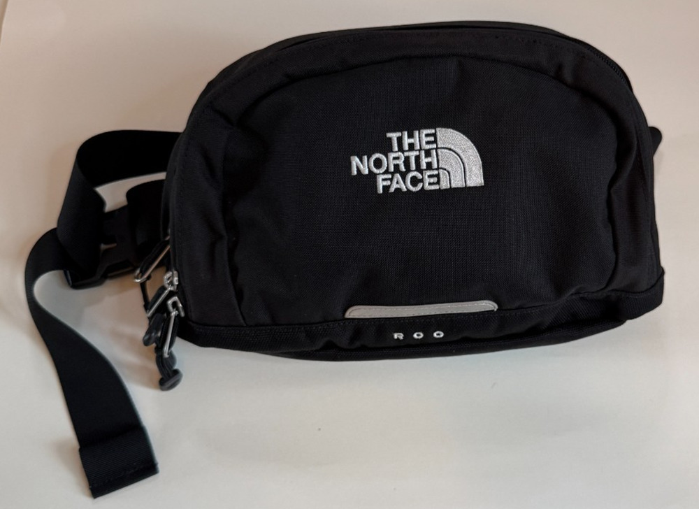 The North Face Roo Waist Pack Black Lumbar Belt Bag Fanny Pack NF00AAV8 EUC
